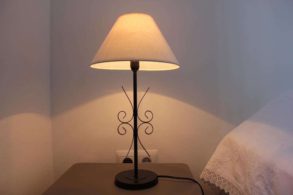El Nispero Dulce Bed & Breakfast Alcaucin Bagian luar foto