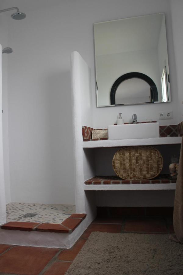 El Nispero Dulce Bed & Breakfast Alcaucin Bagian luar foto